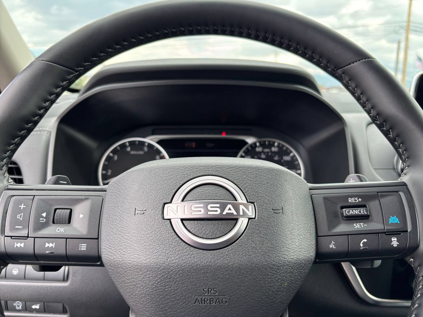 Used 2026 Nissan Rogue SV AWD/4WD image 29