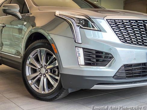 Certified 2024 Cadillac XT5 Premium Luxury w/ LPO, Floor Liner Package AWD/4WD image 4