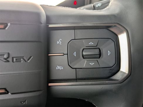 New 2025 GMC Hummer EV 3X image 18