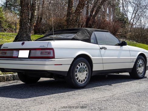 Used 1993 Cadillac Allante FWD image 14