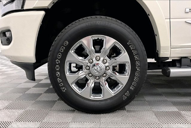Used 2023 RAM 2500 Limited w/ Towing Technology Group AWD/4WD image 9
