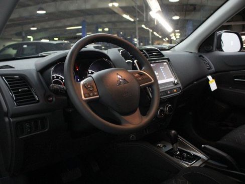 New 2026 Mitsubishi Outlander Sport ES image 5