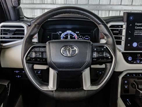 Used 2023 Toyota Sequoia Capstone AWD/4WD image 15
