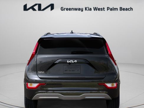 New 2026 Kia Niro Wind FWD image 7