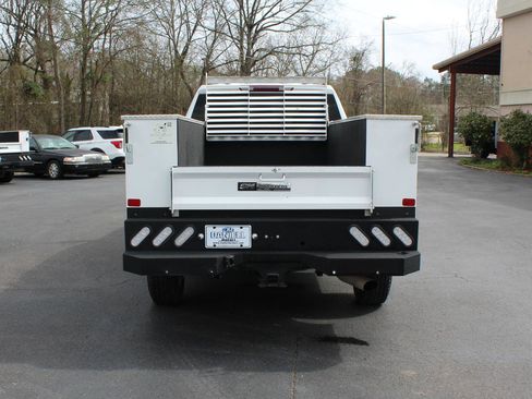 Used 2024 Chevrolet Silverado 2500 W/T w/ WT Convenience Package image 13