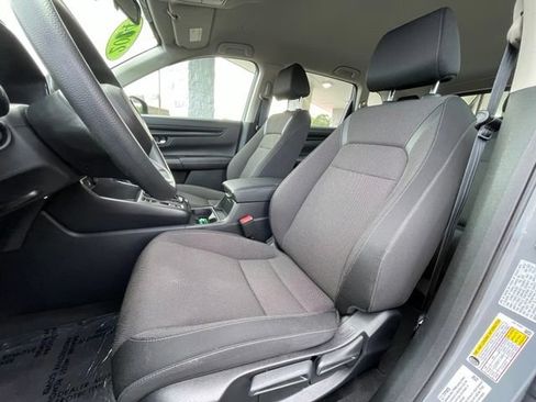 Used 2024 Honda CR-V LX image 11