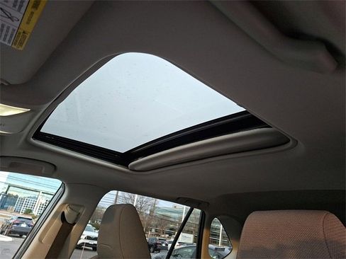 Certified 2022 Toyota RAV4 XLE w/ Convenience Package image 21