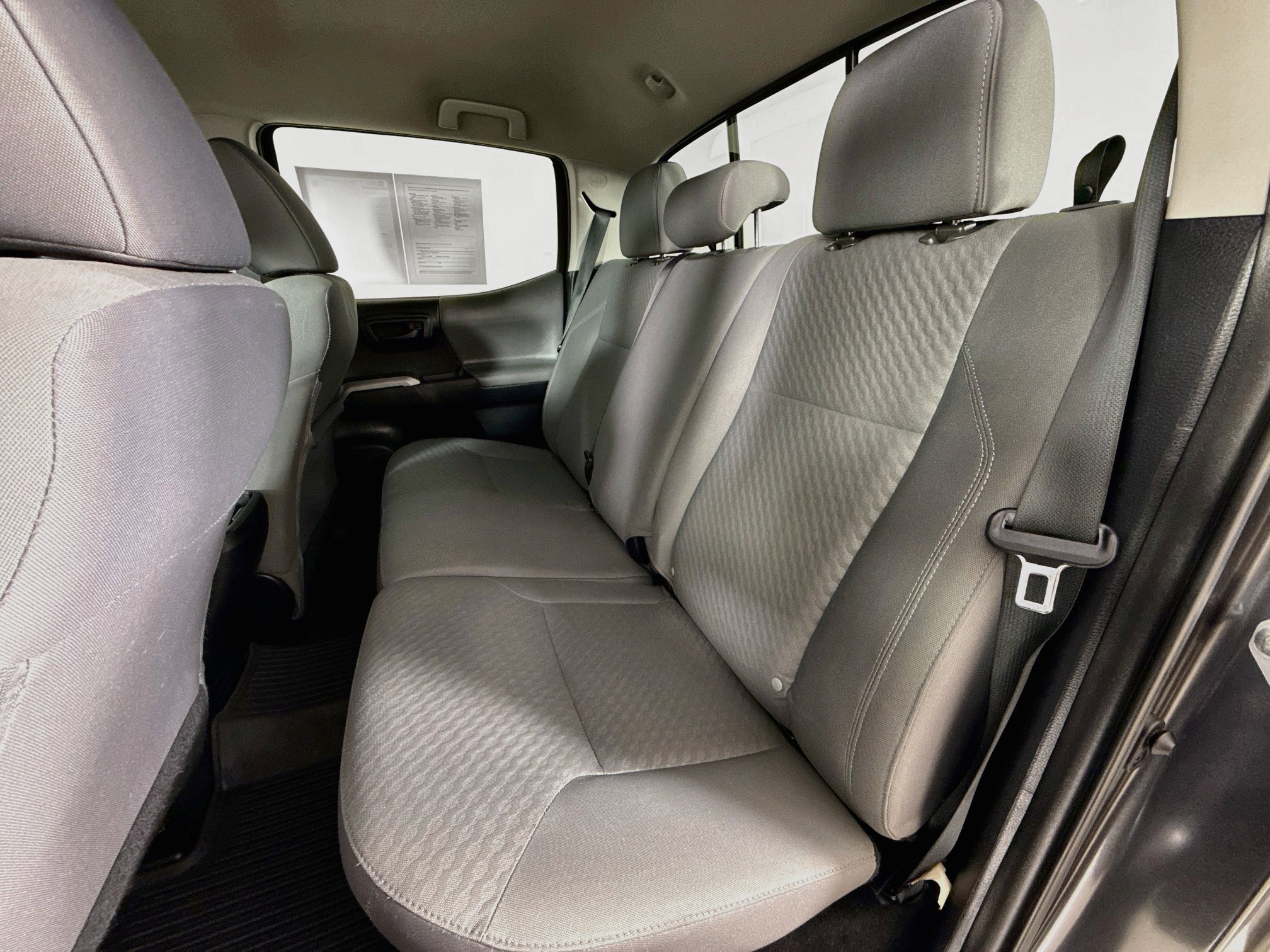 Certified 2022 Toyota Tacoma SR5 RWD image 24