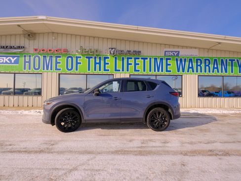 Used 2024 MAZDA CX-5 Carbon Edition image 3