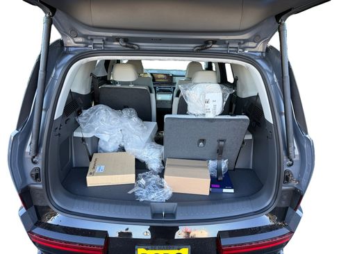 New 2026 Hyundai Santa Fe Calligraphy w/ Tow & Go Package AWD/4WD image 17