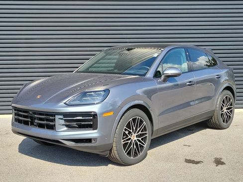 New 2026 Porsche Cayenne Coupe AWD/4WD image 1