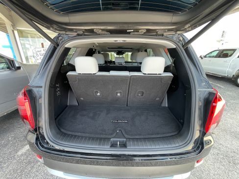 Used 2022 Hyundai Palisade SEL w/ 8P Bench Seat Package image 14