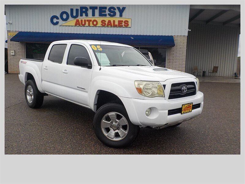 Used 2005 Toyota Tacoma 4x4 Double Cab w/ TRD Sport Pkg #2 image 13