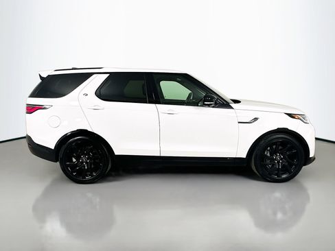 Used 2022 Land Rover Discovery S R-Dynamic AWD/4WD image 4