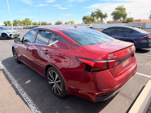 Used 2020 Nissan Altima 2.5 SR FWD image 6