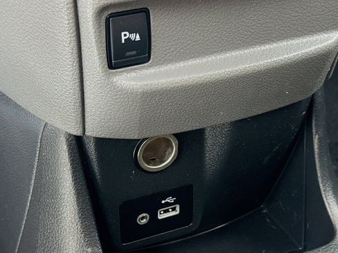 Used 2021 Nissan NV200 SV image 26