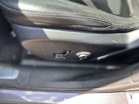 Used 2019 Jeep Cherokee Limited image 14