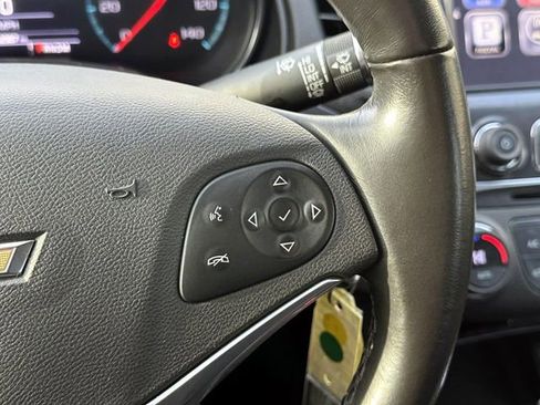 Used 2014 Chevrolet Impala LT w/ Convenience Package image 22