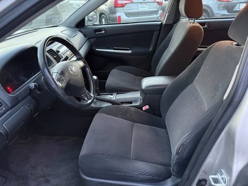 Used 2006 Toyota Camry LE image 9