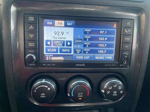 Used 2010 Dodge Challenger SRT8 w/ SRT Option Group II image 42