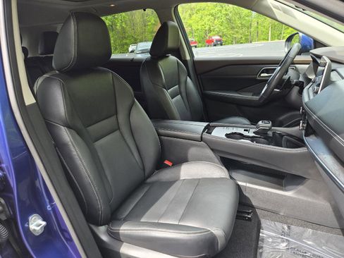 Used 2021 Nissan Rogue SL FWD image 25