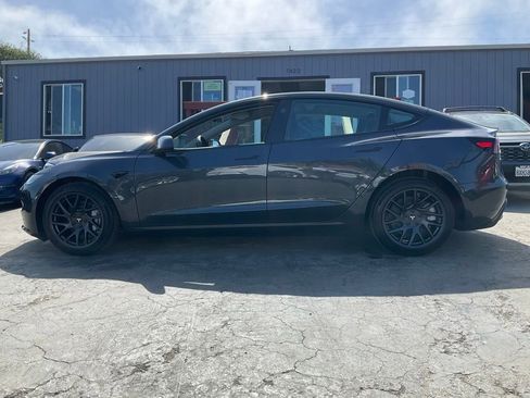 Used 2026 Tesla Model 3 AWD/4WD image 5