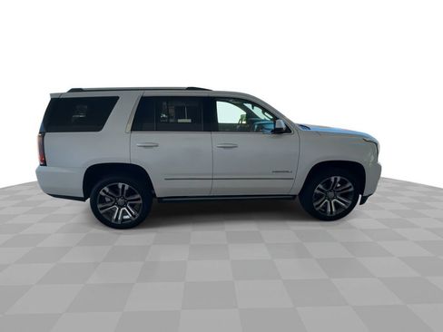 Certified 2019 GMC Yukon Denali w/ Denali Ultimate Package AWD/4WD image 9