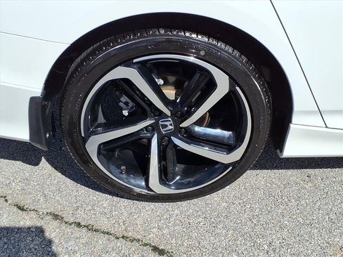 Certified 2022 Honda Accord Sport Special Edition image 11