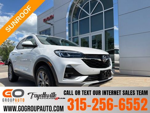 Used 2021 Buick Encore GX Essence w/ Advanced Technology Package AWD/4WD image 1
