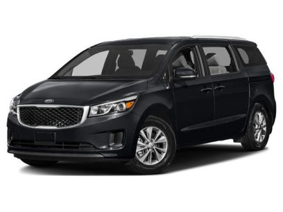 Used 2017 Kia Sedona L