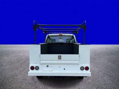 New 2026 Ford F250 XL w/ XL Chrome Package RWD image 4