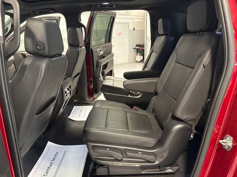 Used 2022 Chevrolet Suburban LT w/ Luxury Package AWD/4WD image 42