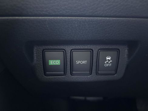 Used 2018 Nissan Sentra SR w/ SR Midnight Edition Package FWD image 27