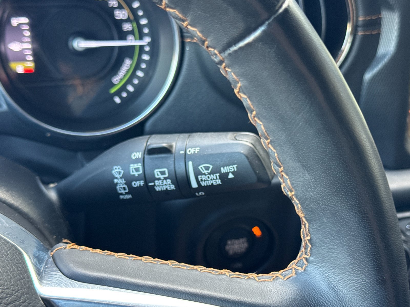 Used 2022 Jeep Wrangler Unlimited Sahara AWD/4WD image 31