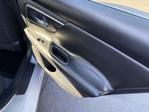 Used 2015 Nissan Altima 2.5 S w/ Special Edition Package FWD image 24