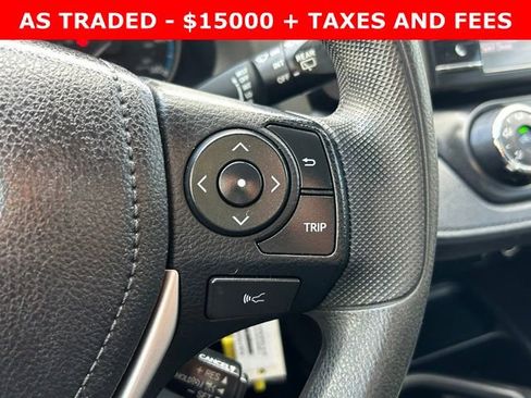 Used 2018 Toyota RAV4 LE w/ All Weather Liner Package image 22