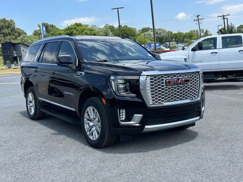 Used 2024 GMC Yukon Denali RWD image 1