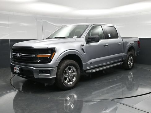 Used 2025 Ford F150 XLT w/ Equipment Group 301A Standard AWD/4WD image 5
