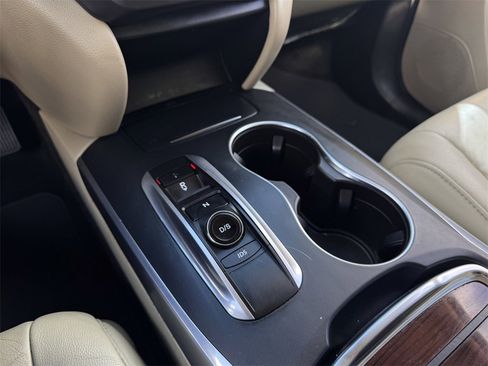 Used 2016 Acura MDX SH-AWD w/ Technology Package image 19
