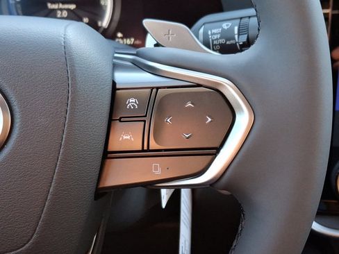 Used 2024 Lexus RZ 450e Premium image 14