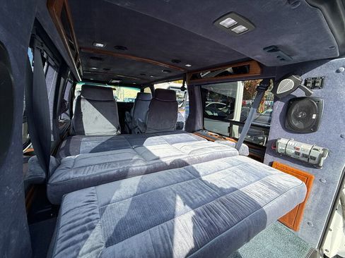 Used 1997 Chevrolet Express 1500 image 39