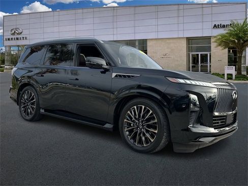 Used 2025 INFINITI QX80 Autograph image 2