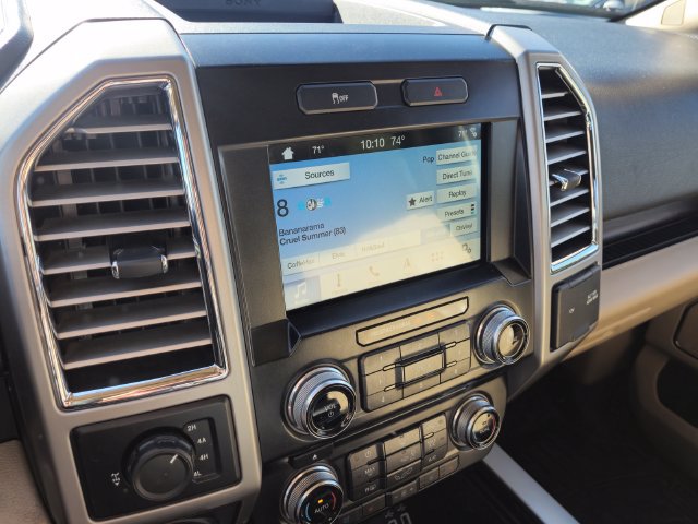 Used 2016 Ford F150 Lariat w/ Equipment Group 502A Luxury AWD/4WD image 14