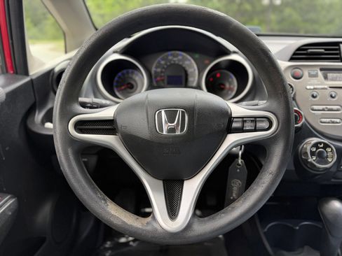 Used 2013 Honda Fit image 25