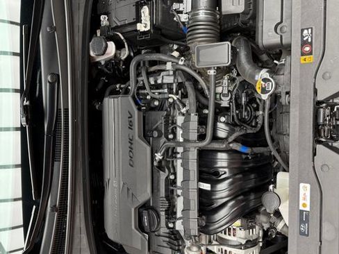 Used 2024 Hyundai Elantra SEL image 27