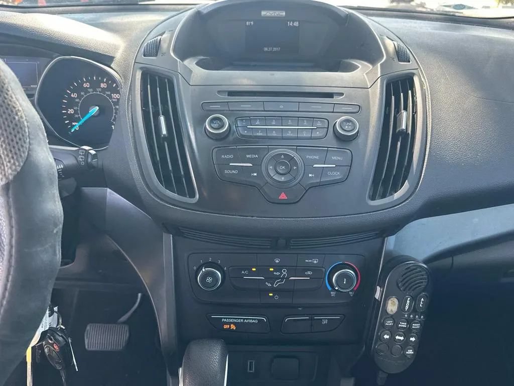 Used 2017 Ford Escape S FWD image 22