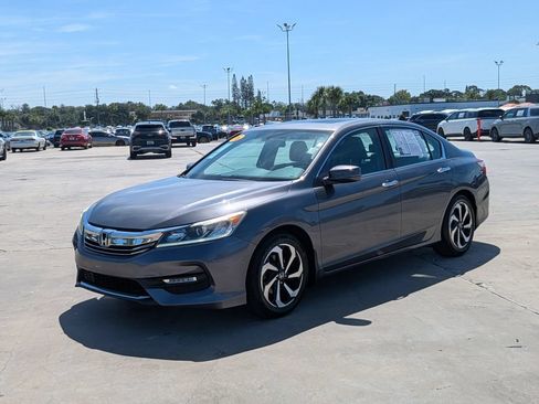 Used 2016 Honda Accord EX-L image 4