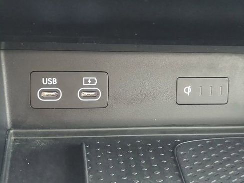 Used 2025 Genesis GV80 2.5T Standard AWD/4WD image 21