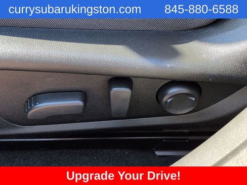 Used 2024 Subaru Crosstrek 2.0i Premium image 13