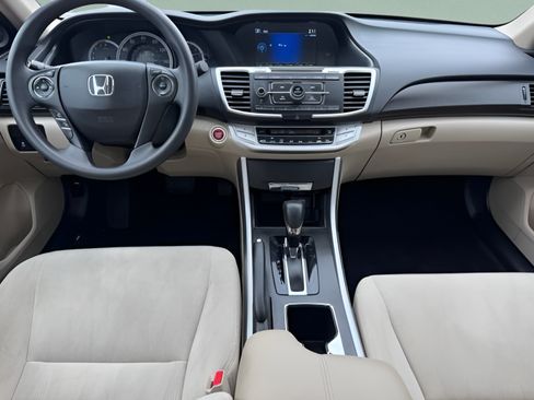 Used 2014 Honda Accord EX image 11